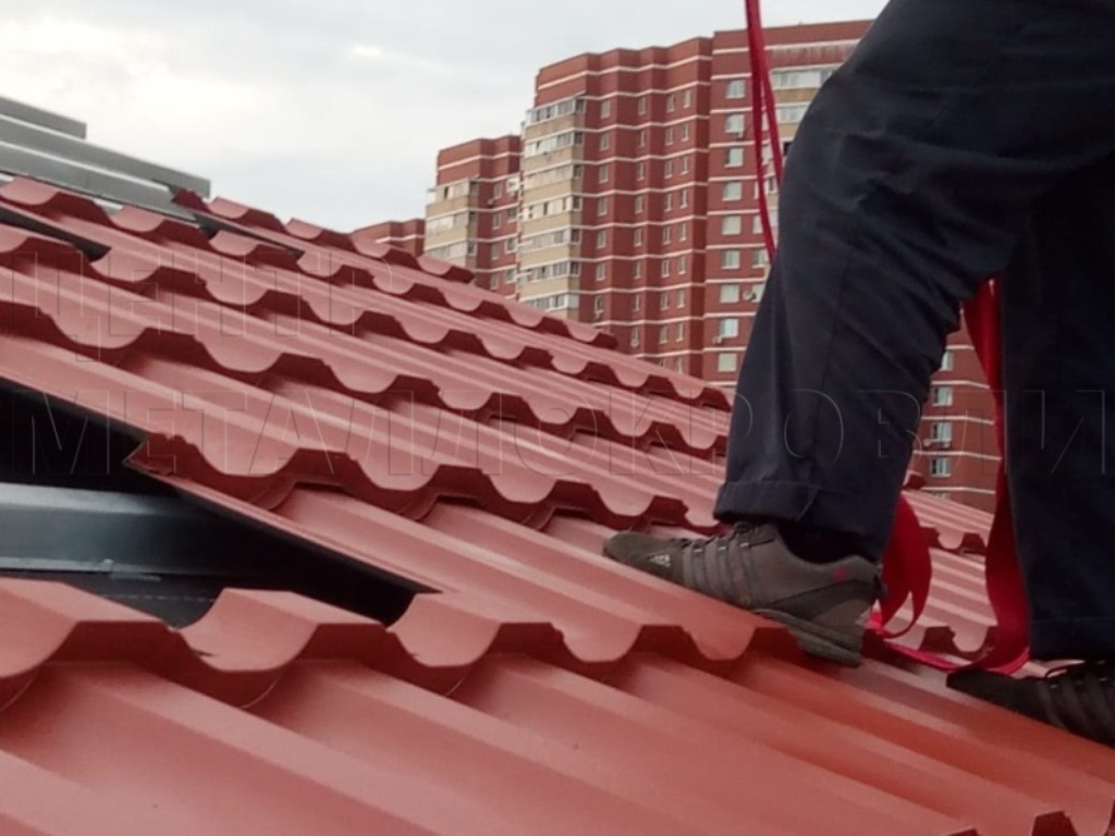 Металлочерепица Геркулес 8004 терракотовый Стальной Бархат от Центра Металлокровли в Уфе