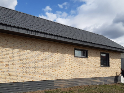 Фасадная панель Деке FLEMISH - Желтый жженый на фасаде 1 Фасадная панель Деке FLEMISH - Желтый жженый на фасаде 1